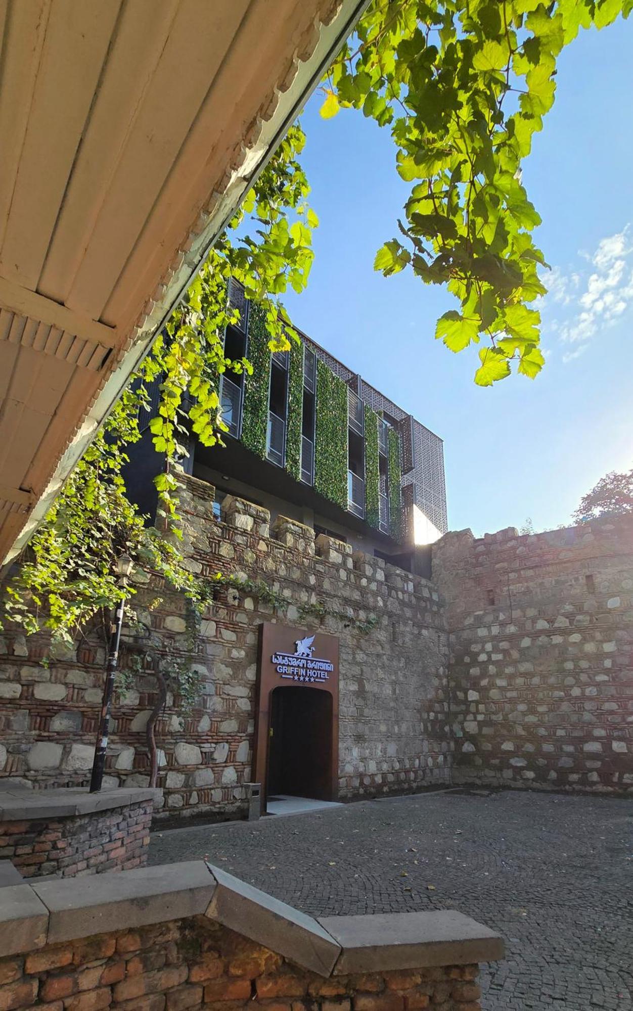 Griffin Hotel Tbilisi Exterior foto